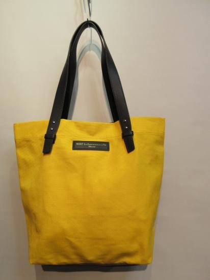 Want Les Essentiels De La Vie Logan Tote イエロー ネイビー Refuge