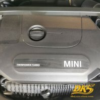 BMW MINI　DK5　エンジンカバーデカール