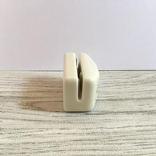 マニー ステンシルローズシリーズ 陶器 カードスタンドS～Cat's Paw