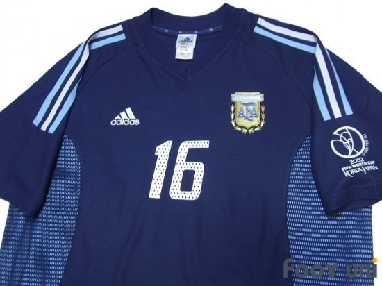 アルゼンチン代表(Argentina)2002 A アウェイ #16 アイマール(Aimar)日韓ワールドカップパッチ パンツ付 上下セット  アディダス 半袖 Vintage soccer jersey Football shirt - 買取｜全国通販【USEDサッカーユニフォーム専門店  Foot uni フットユニ】古着｜ユーズド ...