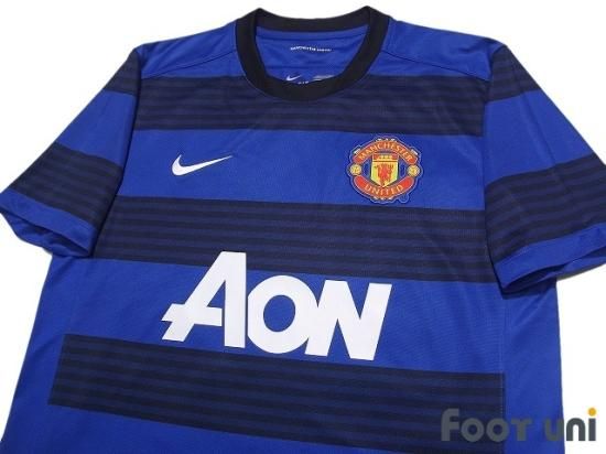 マンチェスター・ユナイテッド 直筆サイン入りユニフォーム2011/2012 Manchester United 2011 2012 WOMENS #17 Nani Nike signed