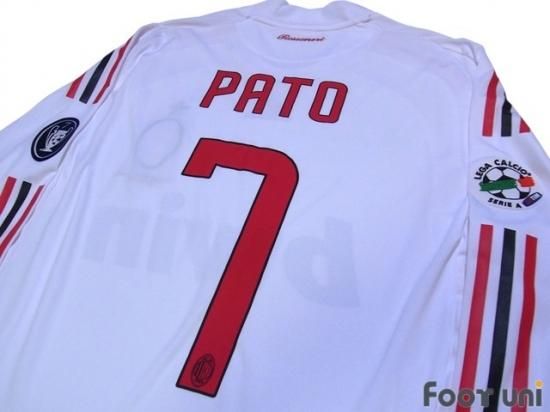 AC Milan uniform pato