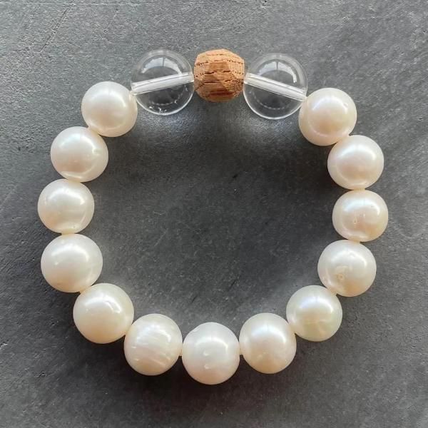 Omamori | Quartz  Pearl