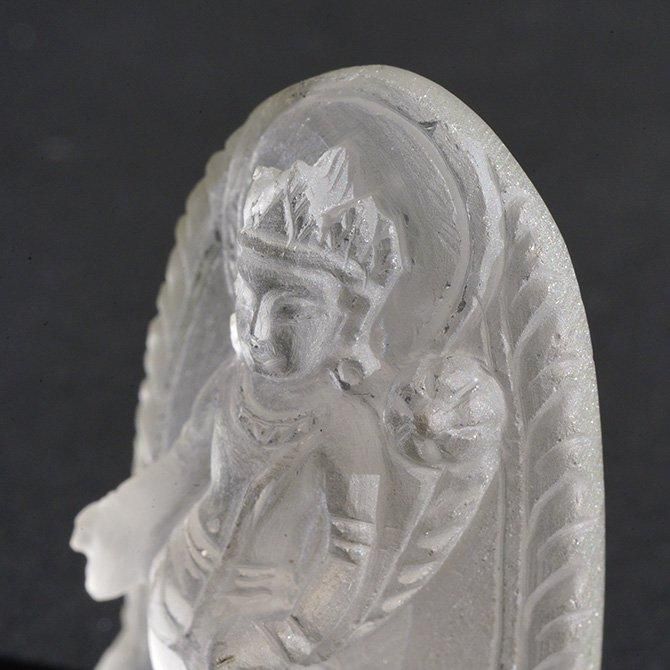 グリーンターラー菩薩像（ガネーシュヒマール水晶） - 天然石ショップ