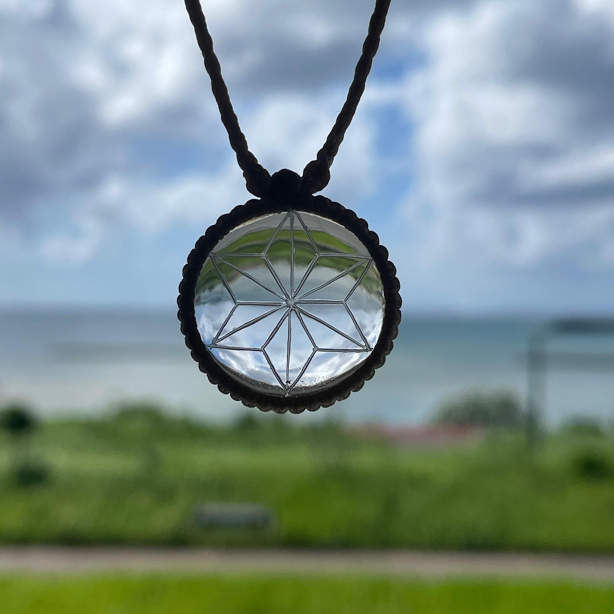 ヒマラヤ水晶ペンダント - ヒマラヤ水晶とヒマラヤ水晶アクセサリー