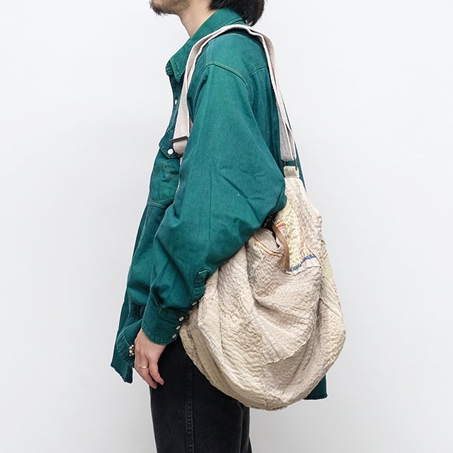 by walid ショルダー バックSQUARE BAG-