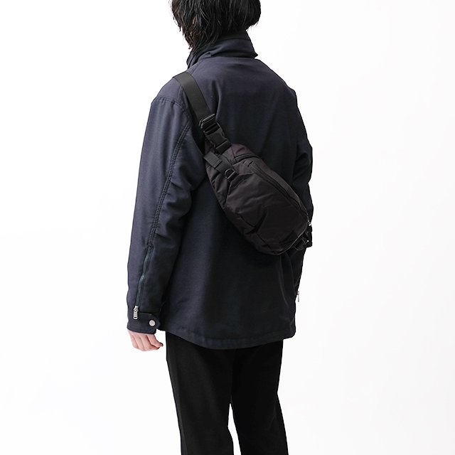 MOUNTAIN HIP PACK 3.5 #Black [eg11003a]