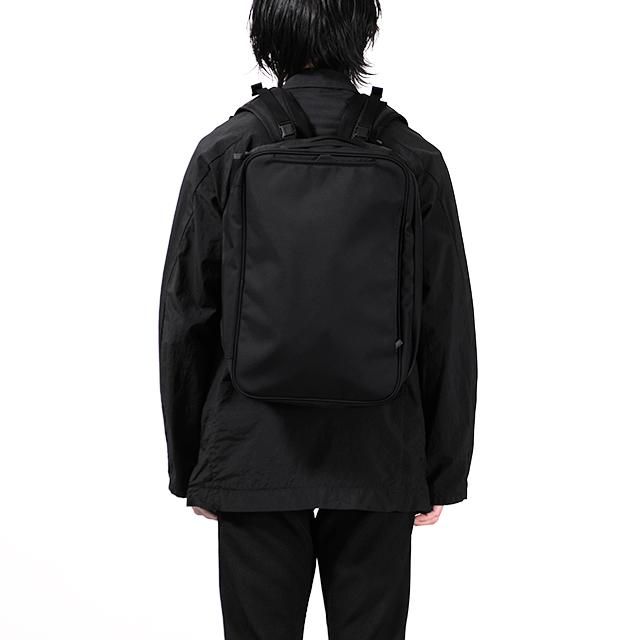 モノリス MONOLITH BACKPACK PRO SOLID M BLACK