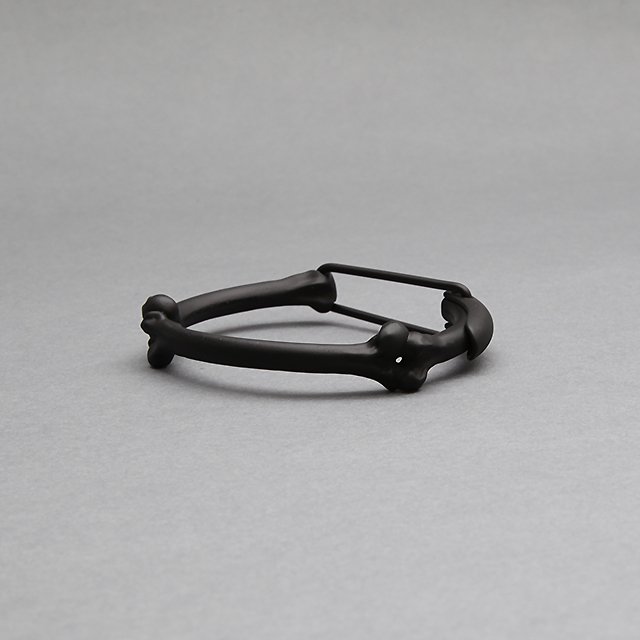 bone shaped clip caff.-M- #black [sa.0018SS23]