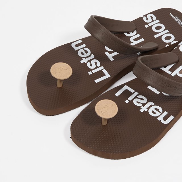 natural material sandals. #chocolate [sgf.0001SS23]