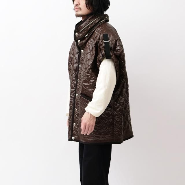 sj.0014bSS23_black accordion hood quilted queen's vest.(solid) 2023SS –  TAKAHIROMIYASHITATheSoloist.（タカヒロミヤシタザソロイスト.）