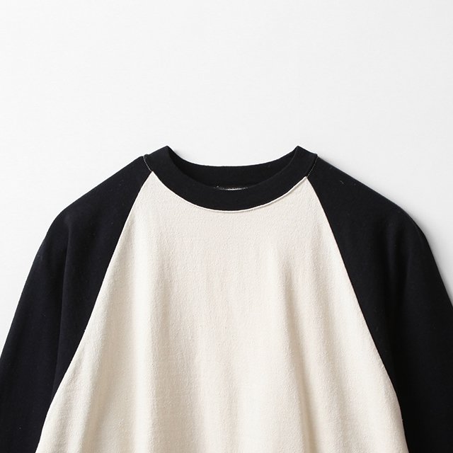 blurhms Co/Silk Nep Baseball Raglan Tee #Ecru Body x Black Navy