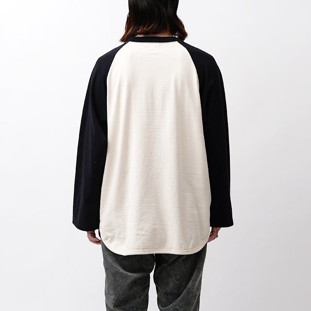 blurhms Co/Silk Nep Baseball Raglan Tee #Ecru Body x Black Navy