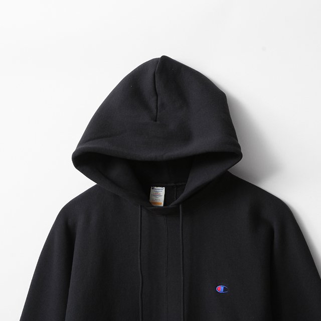 Champion sweatshirt black hot sale and gold