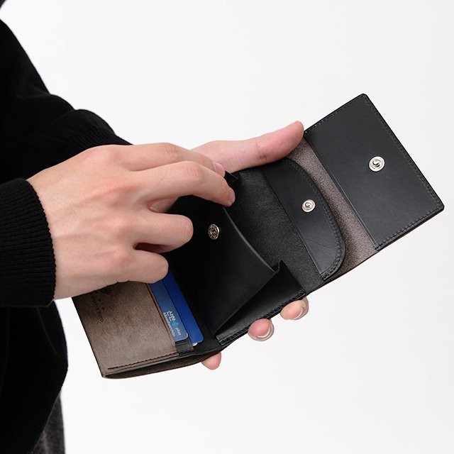 【 別注 】COMPACT WALLET #ASH GREY/BLACK [W10R]