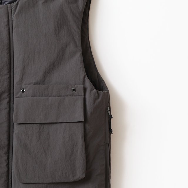 VEST #0300 CHARCOAL [9232-VE01-004-pieces]