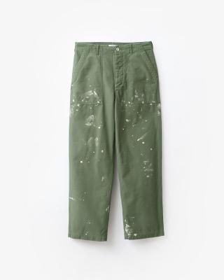 AURALEE WASHED BAGGY SATIN BLEACHED BAKER PANTS #OLIVE GREEN [A25AP01BP]