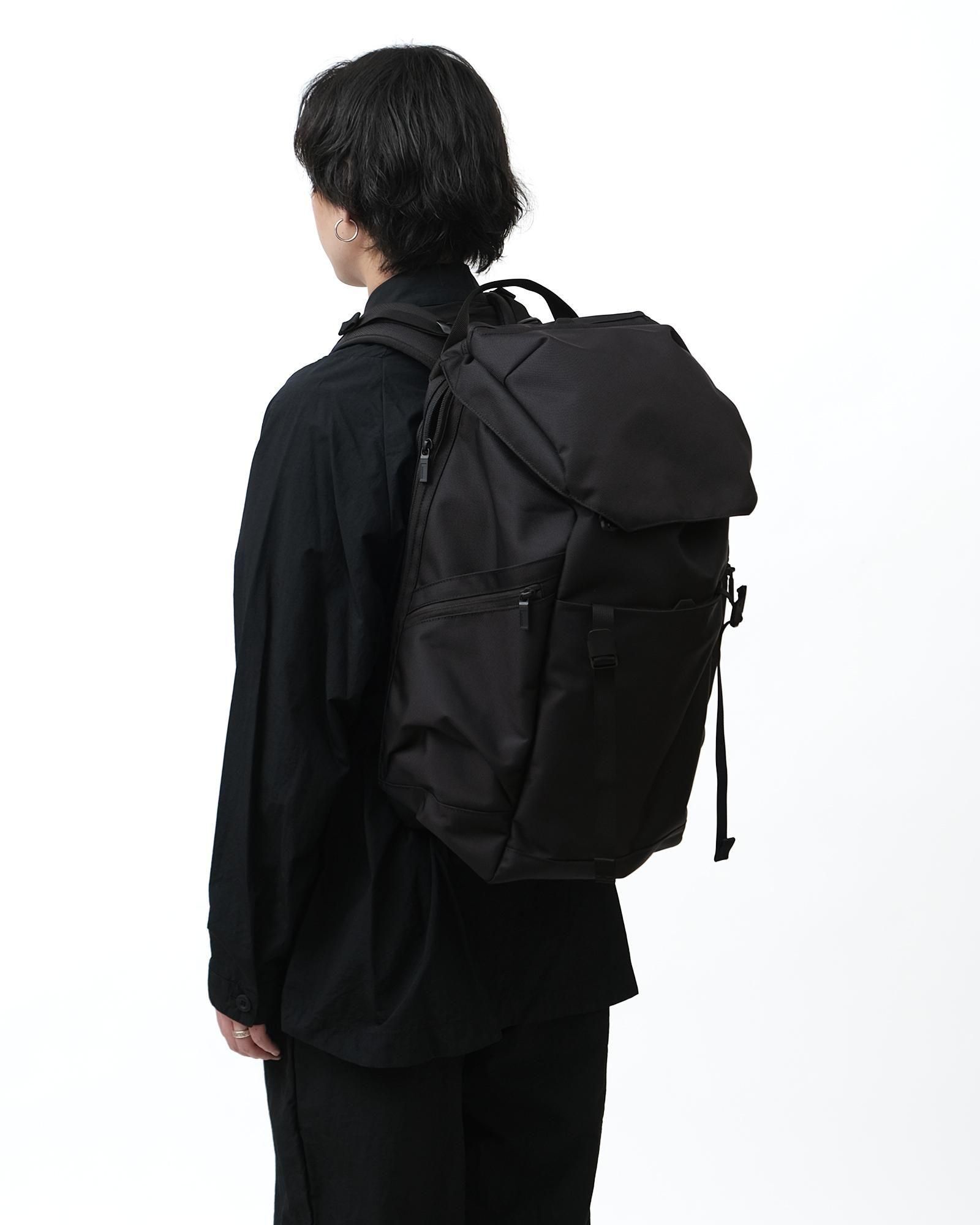 MONOLITH BACKPACK PRO FLAP L BLACK #BLACK [PR-1101]｜Silver and
