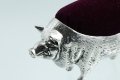 豚のピンクッション（針差し）　銀無垢　ジャーマンシルバー　アンティーク　1880年代　ドイツ