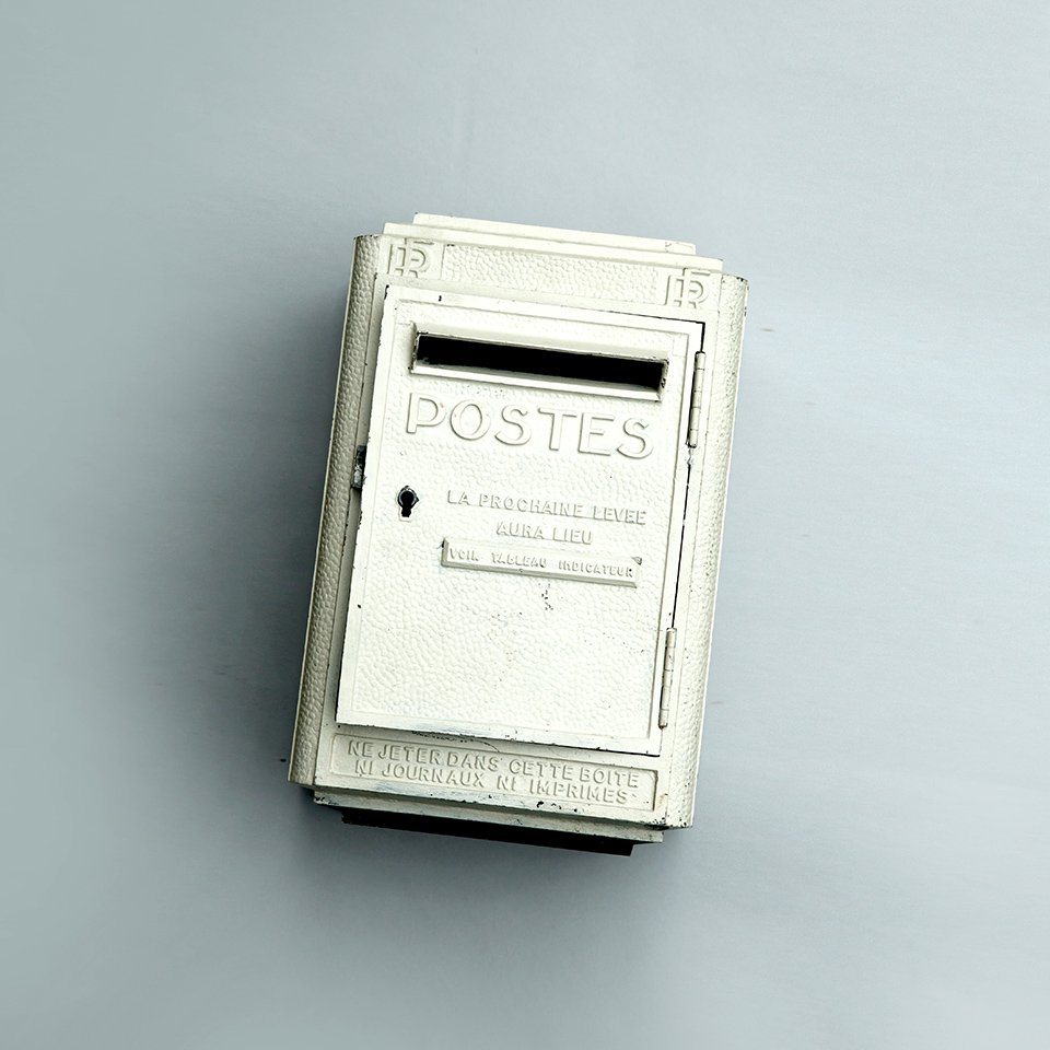 フランス郵便局　公共ポスト　LA POSTE colissimo　インダストリアル　アンティーク　1960年代　未使用　アルミ鋳造　ip7 -  アンティーク&オールディーズ　オンラインストア