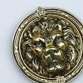 ライオンのドアノッカー　真鍮　アンティーク　ライオンヘッド　英国ビクトリア王朝期　bdk17