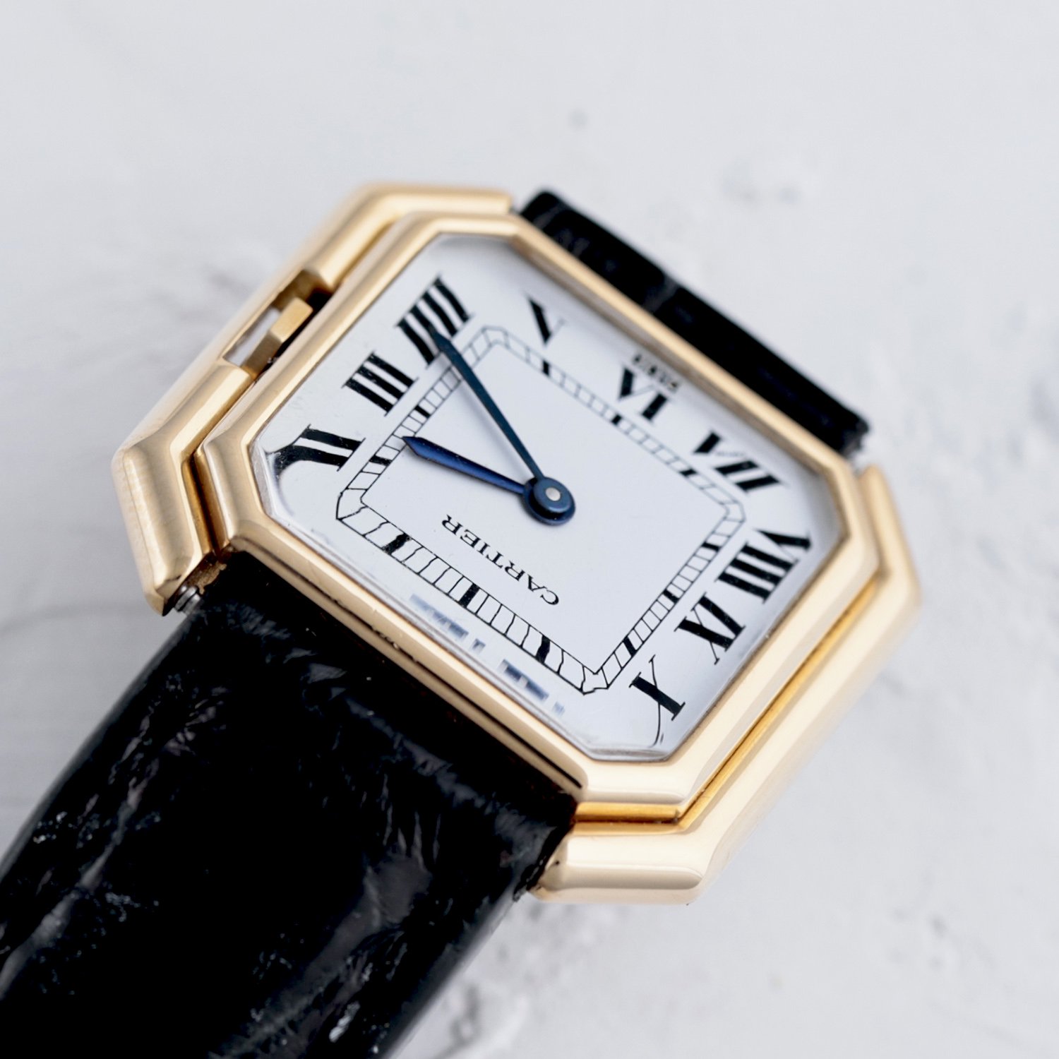 カルティエ オールド・サンチュールLM 18KYG 手巻き 1970年代 ヴィンテージ CARTIER wl-54 - アンティーク&オールディーズ  オンラインストア