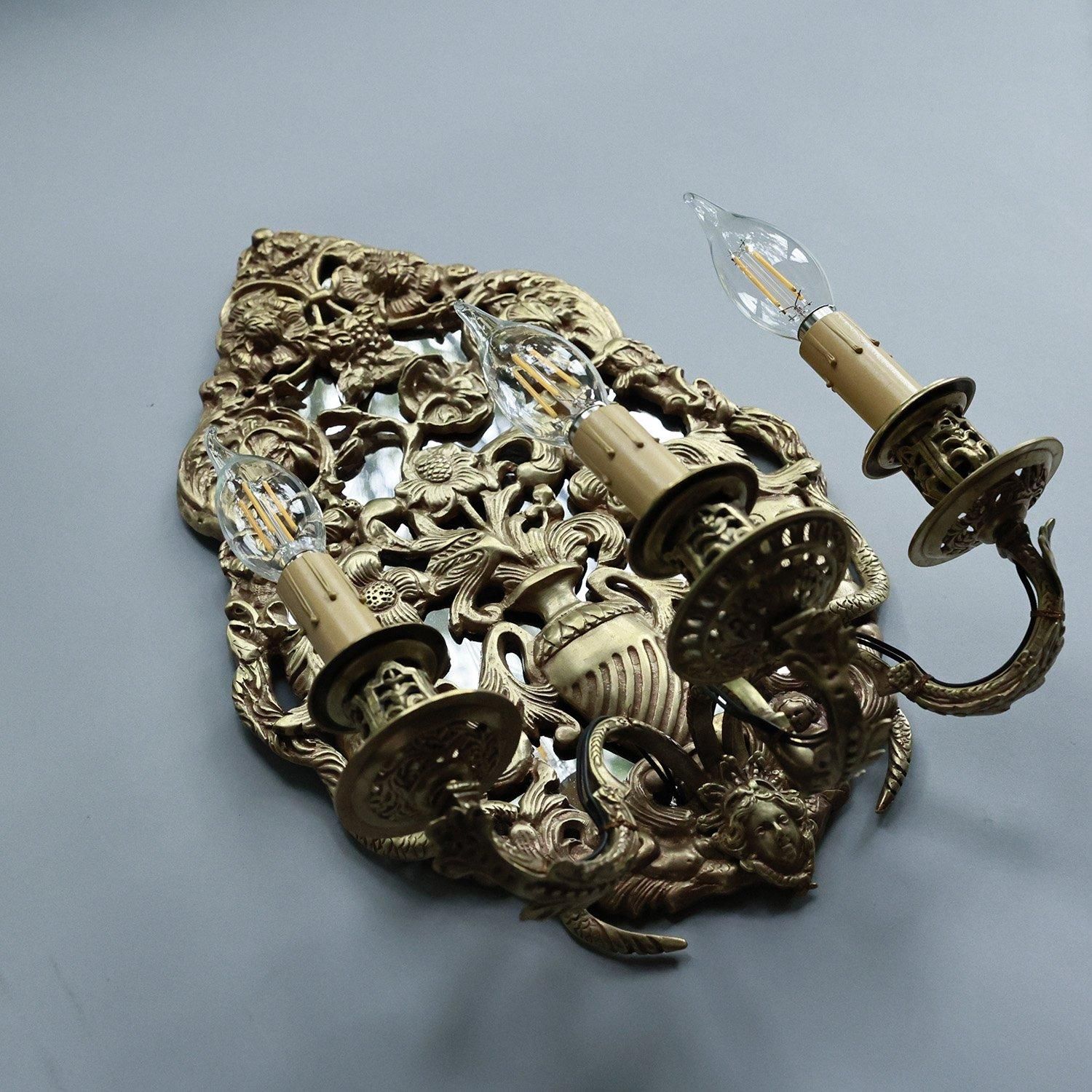 【美品】ルイ15世スタイル ブロンズ シェル装飾 2灯ブラケット[2311] 美品】ルイ15世スタイル ブロンズ シェル装飾 2灯ブラケット[2311]