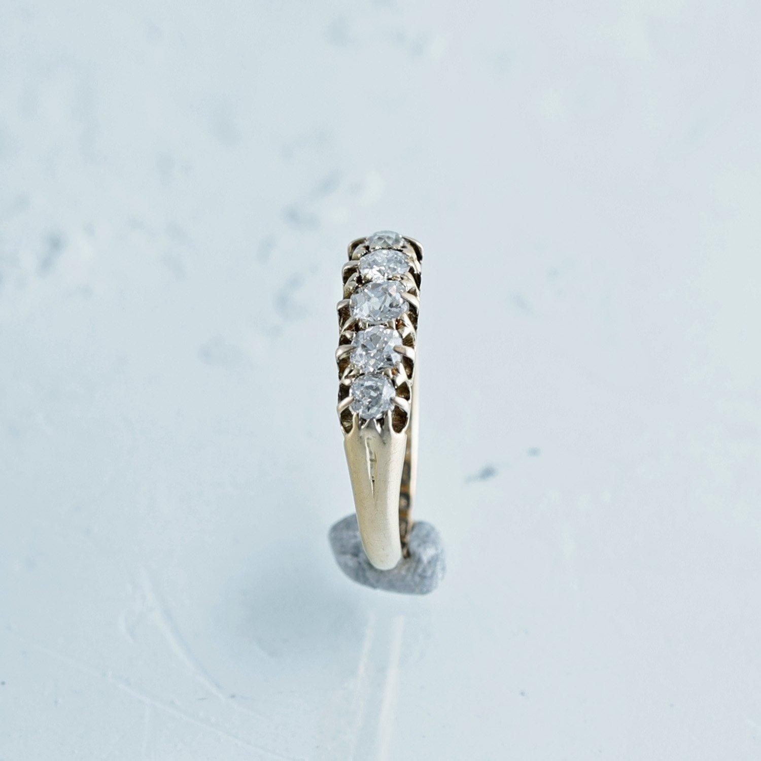 ダイヤモンドの指輪 英国ヴィクトリ王朝期 5ストーン 1.0ct