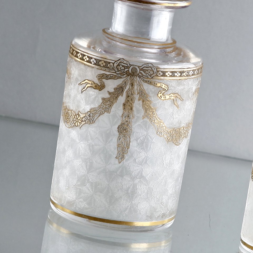 バカラ クリスタルガラスの香水瓶 3点セット 腐食＆エナメル金彩 