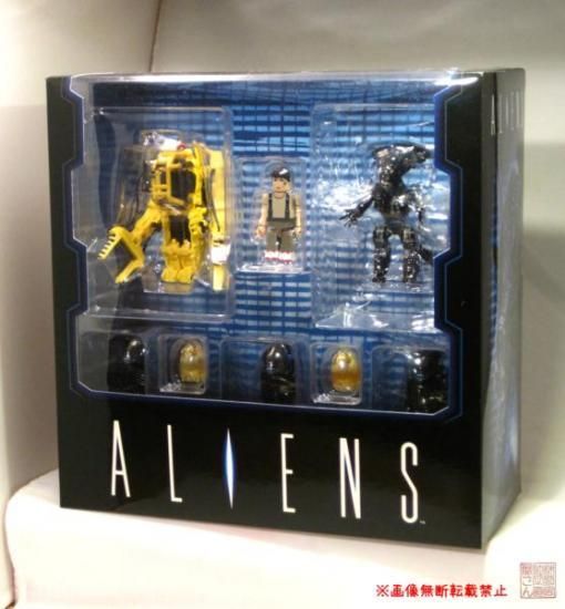 ALIEN ＆ WARRIOR ALIEN セット メディコム・トイ-