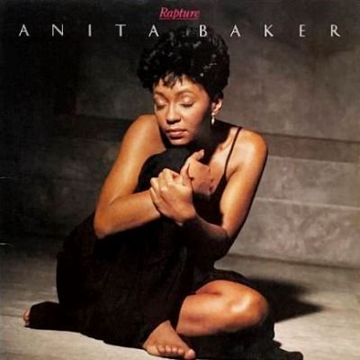 <img class='new_mark_img1' src='https://img.shop-pro.jp/img/new/icons5.gif' style='border:none;display:inline;margin:0px;padding:0px;width:auto;' />ANITA BAKER - RAPTURE (LP) (VG+/VG+)