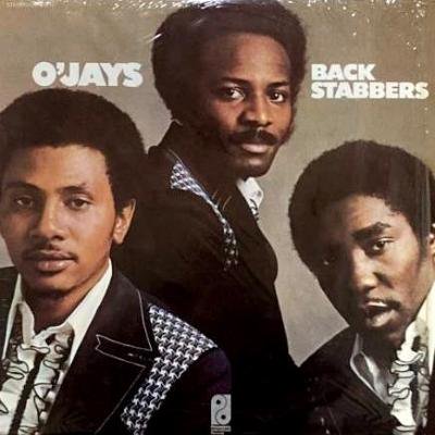 THE O'JAYS - BACK STABBERS (LP) (RE) (EX/EX)