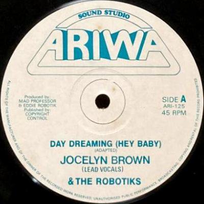 <img class='new_mark_img1' src='https://img.shop-pro.jp/img/new/icons5.gif' style='border:none;display:inline;margin:0px;padding:0px;width:auto;' />JOCELYN BROWN & THE ROBOTIKS - DAY DREAMING (HEY BABY) (12) (VG+)