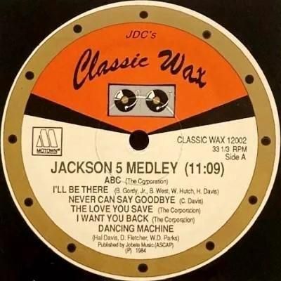 <img class='new_mark_img1' src='https://img.shop-pro.jp/img/new/icons5.gif' style='border:none;display:inline;margin:0px;padding:0px;width:auto;' />THE JACKSON 5 / DAZZ BAND - JACKSON 5 MEDLEY / LET IT WHIP (12) (RE) (VG+)