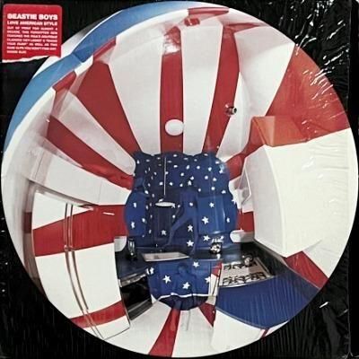 <img class='new_mark_img1' src='https://img.shop-pro.jp/img/new/icons5.gif' style='border:none;display:inline;margin:0px;padding:0px;width:auto;' />BEASTIE BOYS - LOVE AMERICAN STYLE EP (12) (RE) (VG+/VG+)