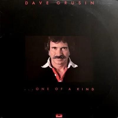 <img class='new_mark_img1' src='https://img.shop-pro.jp/img/new/icons5.gif' style='border:none;display:inline;margin:0px;padding:0px;width:auto;' />DAVE GRUSIN - ONE OF A KIND (LP) (VG+/VG+)