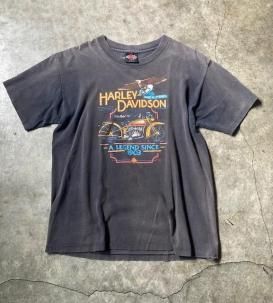 <img class='new_mark_img1' src='https://img.shop-pro.jp/img/new/icons5.gif' style='border:none;display:inline;margin:0px;padding:0px;width:auto;' />'s "HARLEY DAVIDSON" T   (VINTAGE)

