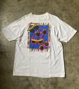 <img class='new_mark_img1' src='https://img.shop-pro.jp/img/new/icons5.gif' style='border:none;display:inline;margin:0px;padding:0px;width:auto;' />'s HANES "SHADES" T  (VINTAGE)
