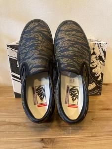 <img class='new_mark_img1' src='https://img.shop-pro.jp/img/new/icons5.gif' style='border:none;display:inline;margin:0px;padding:0px;width:auto;' />VANS SKATE SLIP-ON TIGER CAMO 