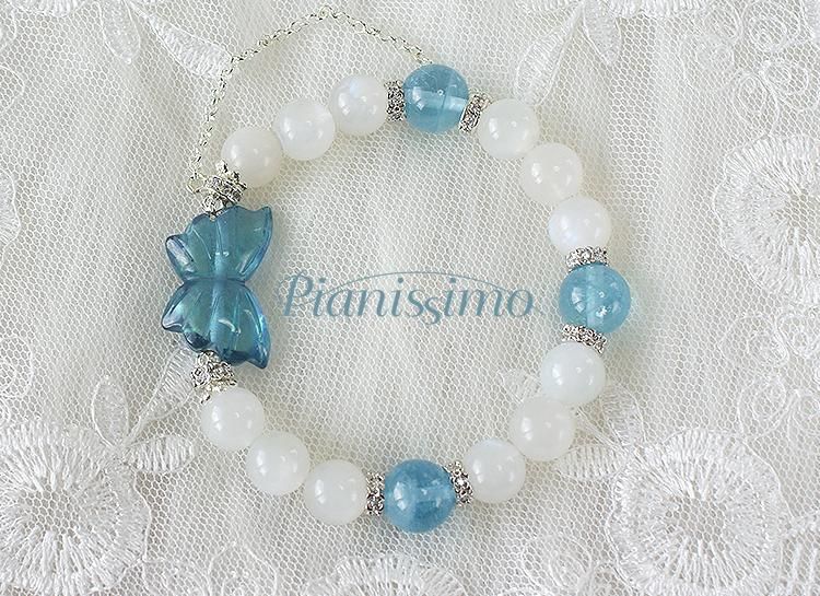 動画有り】蝶々ブレスレットNo.1（アクアマリン＆ブルームーン