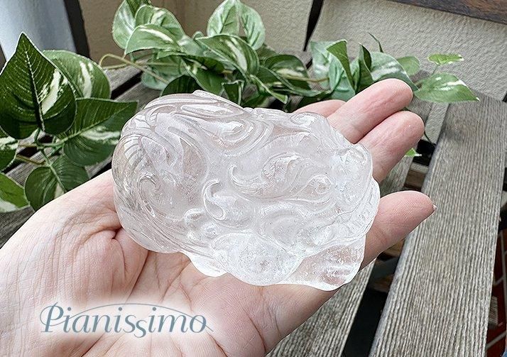 貔貅（ヒキュウ）天然水晶彫刻置物 - 天然石ブレスレットの