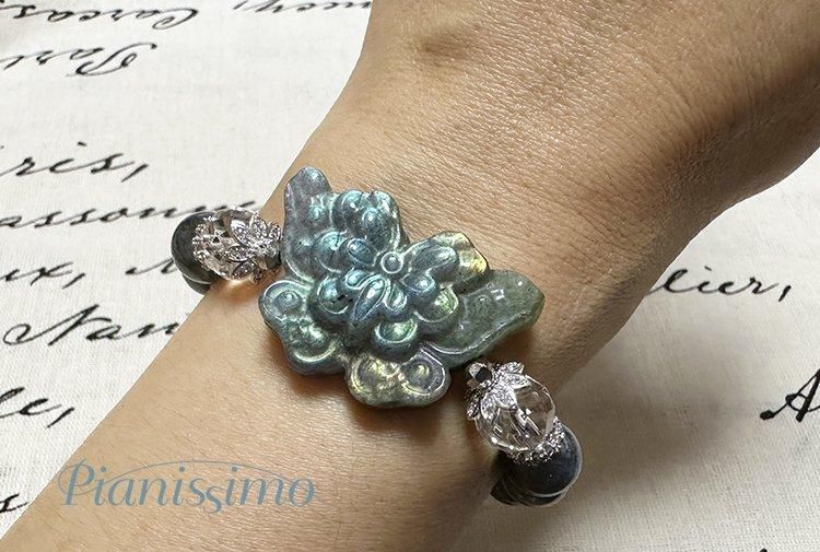 天然石　デザインブレス　テーマ　癒し 癒し パワーストーン 身につける楽しさを味わえるデザイン