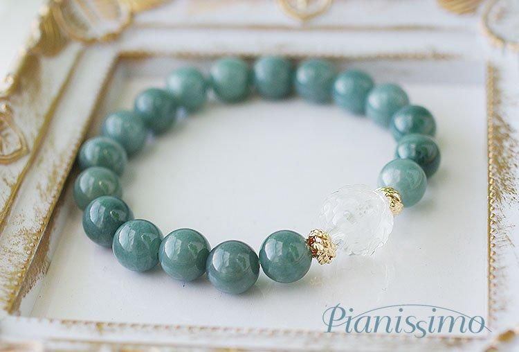 開運＆魅力アップ】水晶彫九尾の狐＆本翡翠ブレスレット - 天然石