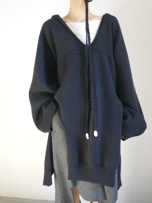 NICCOLO PASQUALETTI 変形ニット ブラック NICCOLO PASQUALETTI 変形ニット ブラック Niccolò Pasqualetti