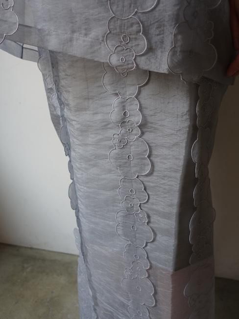 可憐にして大胆 CECILIE BAHNSEN Olympiaフローラル装飾スカート OLYMPIA | SKIRT MAGNOLIA EMBROIDERY WHITE