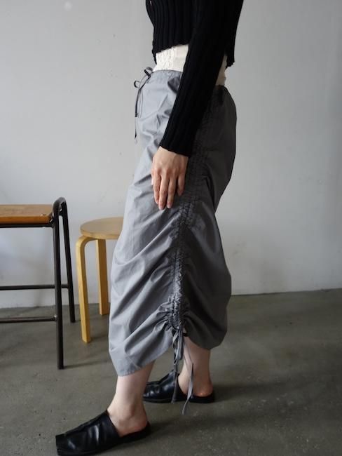 BASERANGE -PICTORIAL STRAP SKIRT - VISITFOR