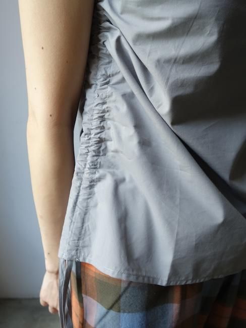 BASERANGE -PICTORIAL STRAP TOP - VISITFOR