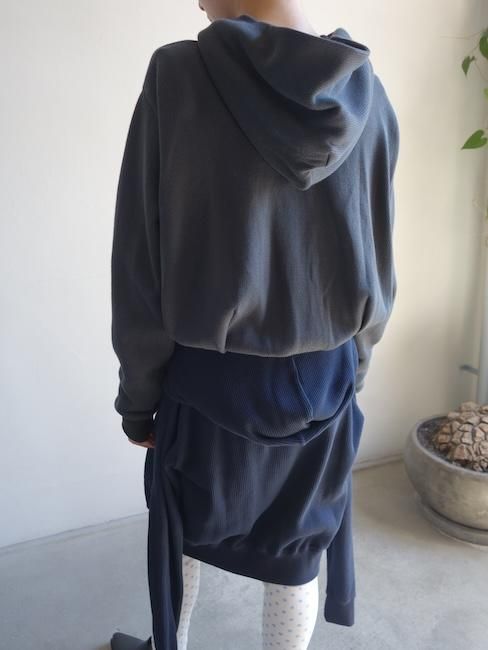 ANS DOTSLOEVNER-BALLOON HOODIE RIB KNIT/Charcoal - VISITFOR