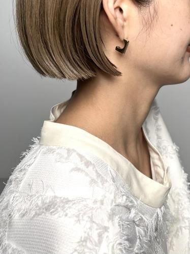 CHIGNON【 シニヨン 】ｽｸｴｱﾋﾟｱｽ - セレクトショップT-STAGE