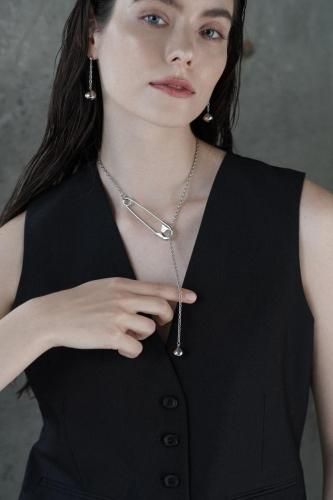 Sea´ds Maraシーズマーラ Tear drop pierce シルバー